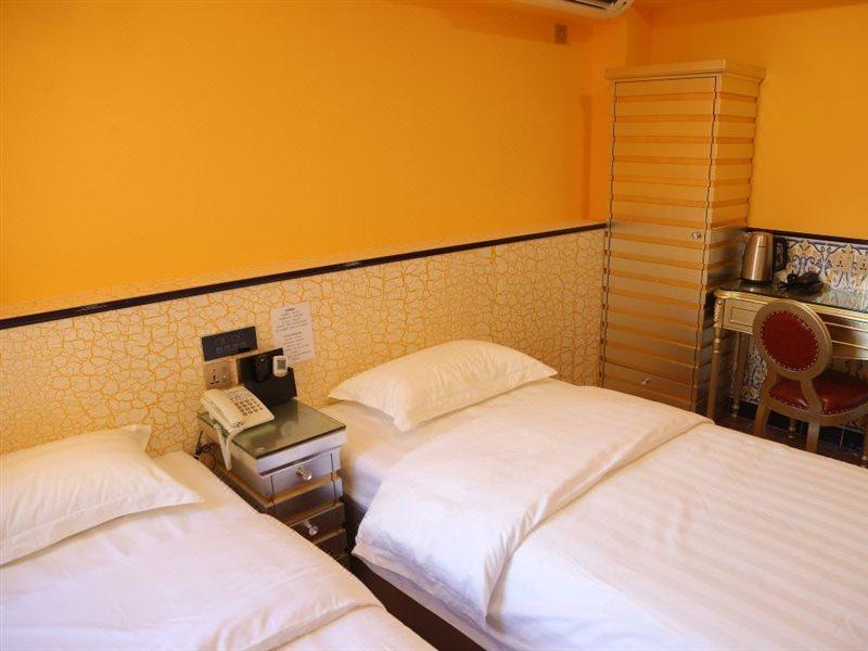 Joyful Family Inn Макао Екстериор снимка
